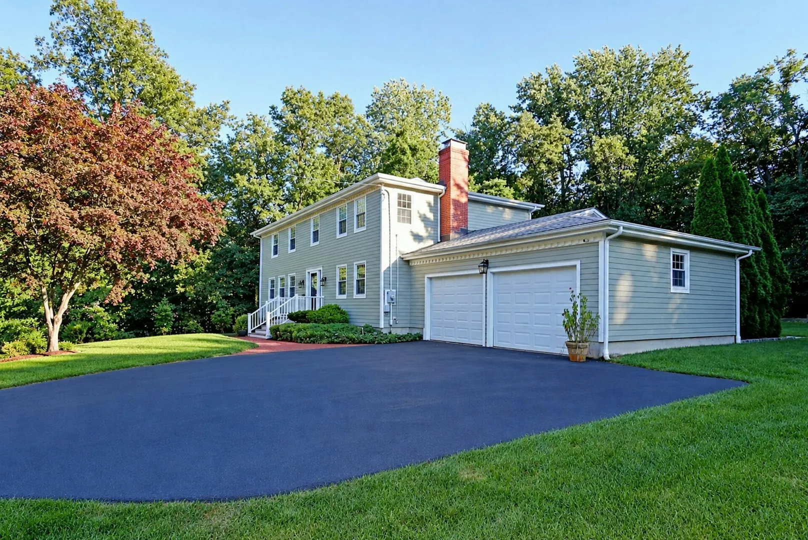 Trumbull Single Family Photo 2