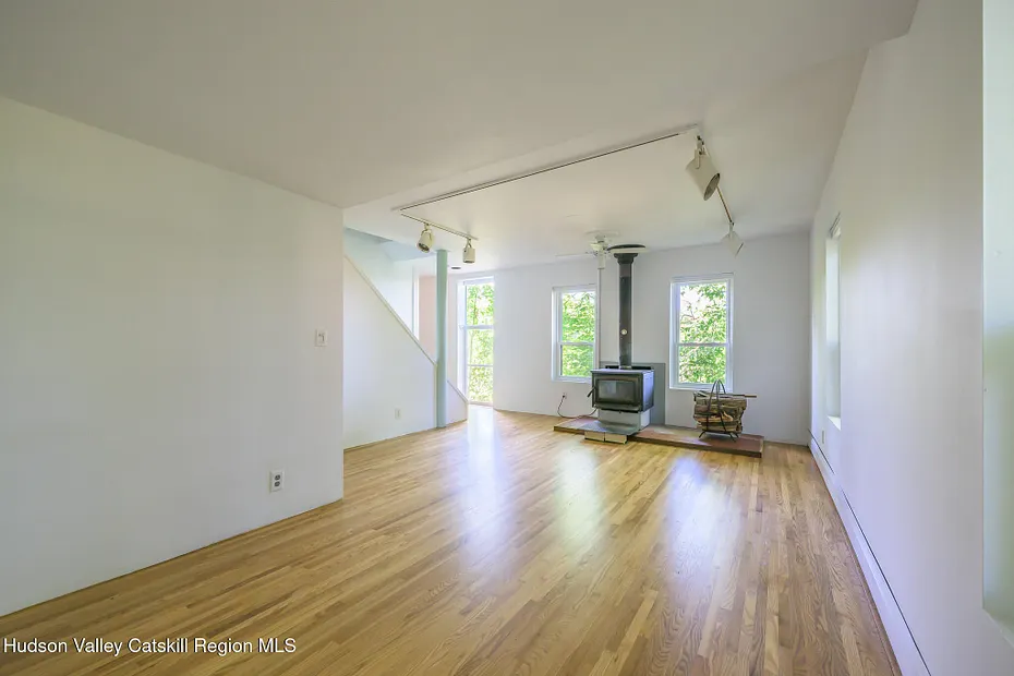 158 Knapp-carpenter Road Photo 15