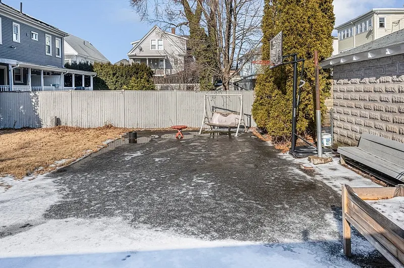 25 Wicklow Ave Photo 37