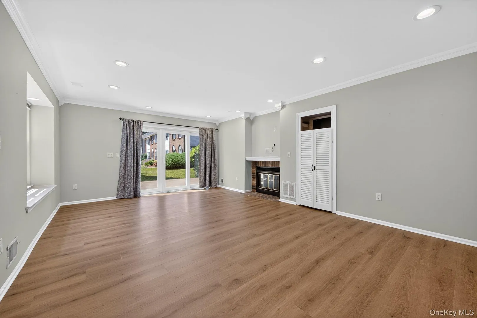 31 Burnett Way Photo 13