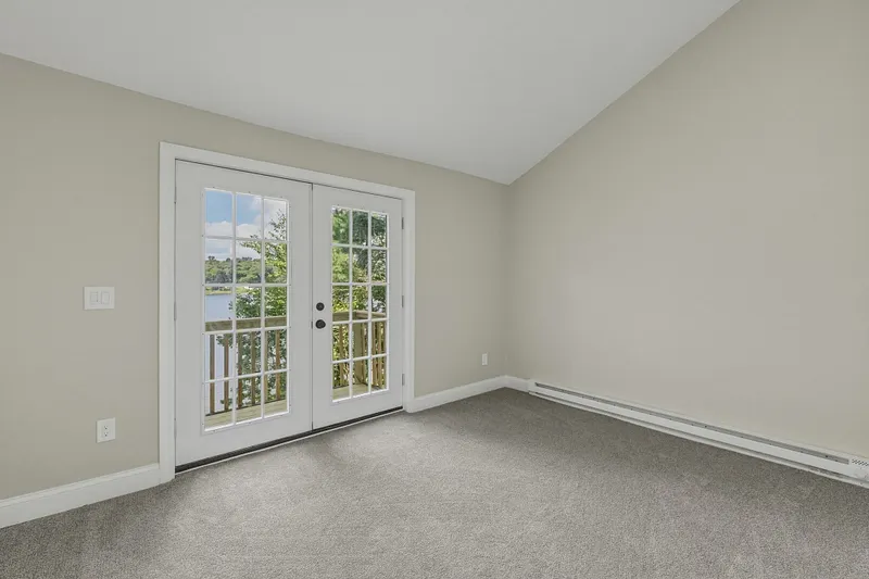 73 Cubles Dr Photo 16