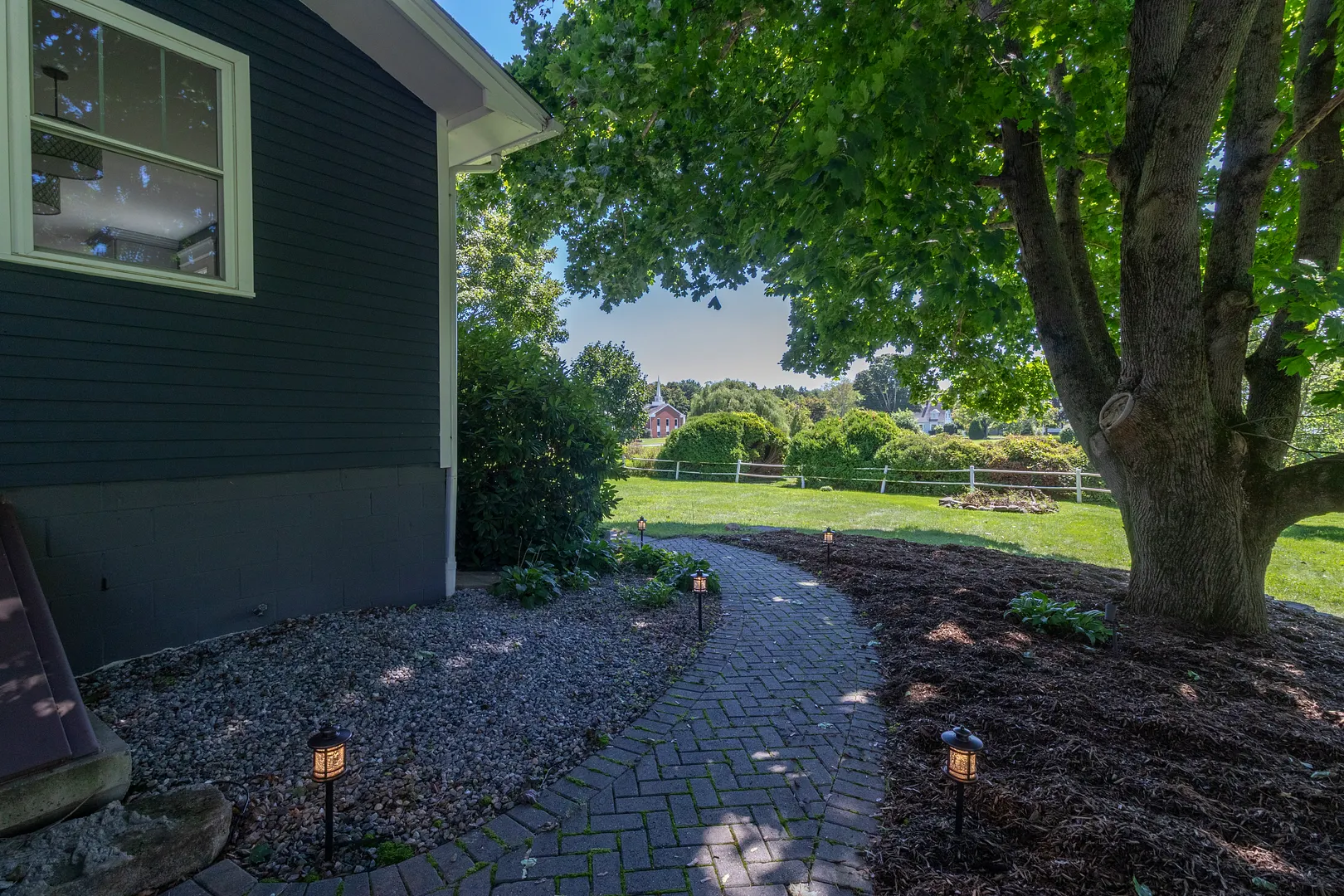 134 Union Street Photo 35