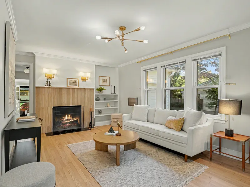 14 Koger Road Photo 5