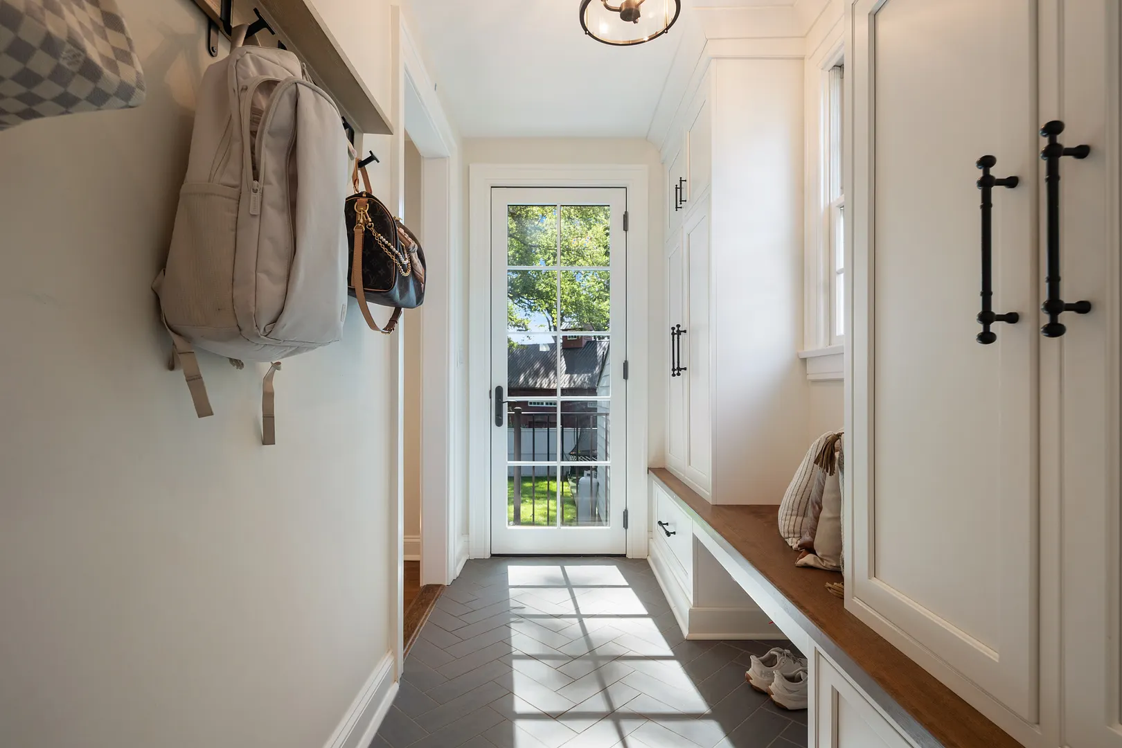 11 Highland Avenue Photo 35
