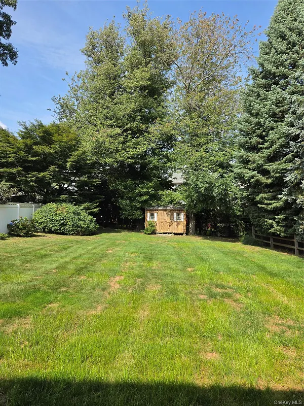 3 Emerson Place Photo 5