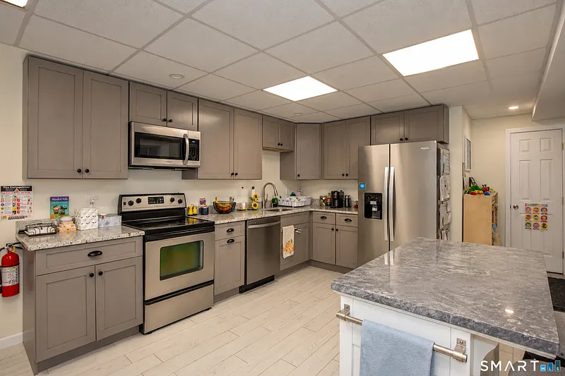 146 Long Hill Road Photo 21