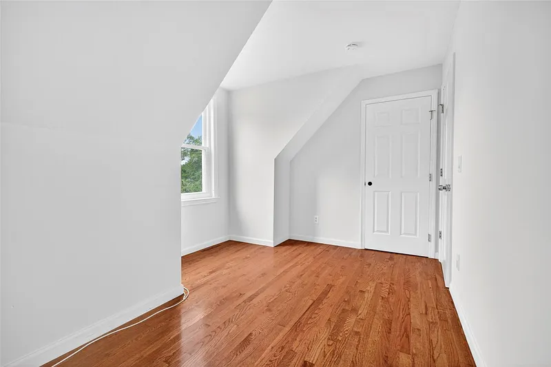 18 Jenkins Court Photo 31