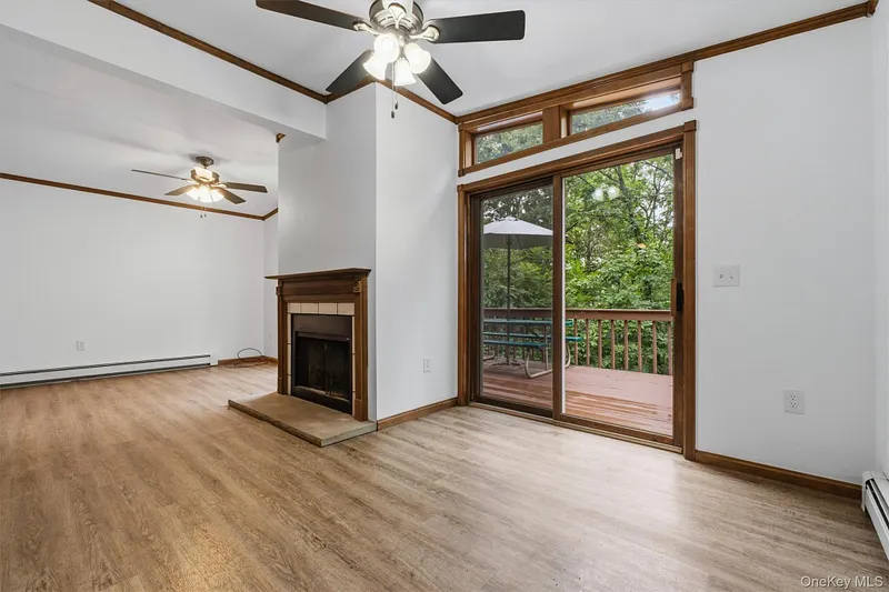 35 Moccasin View Road Photo 11