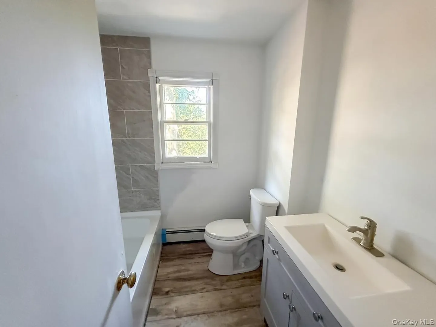 177 Longvue Terrace Photo 12