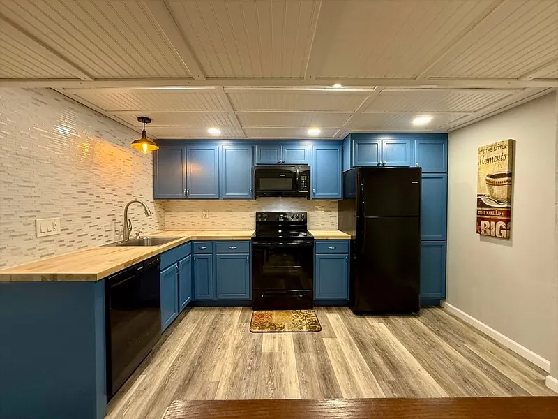 17 Michael Ln Photo 28