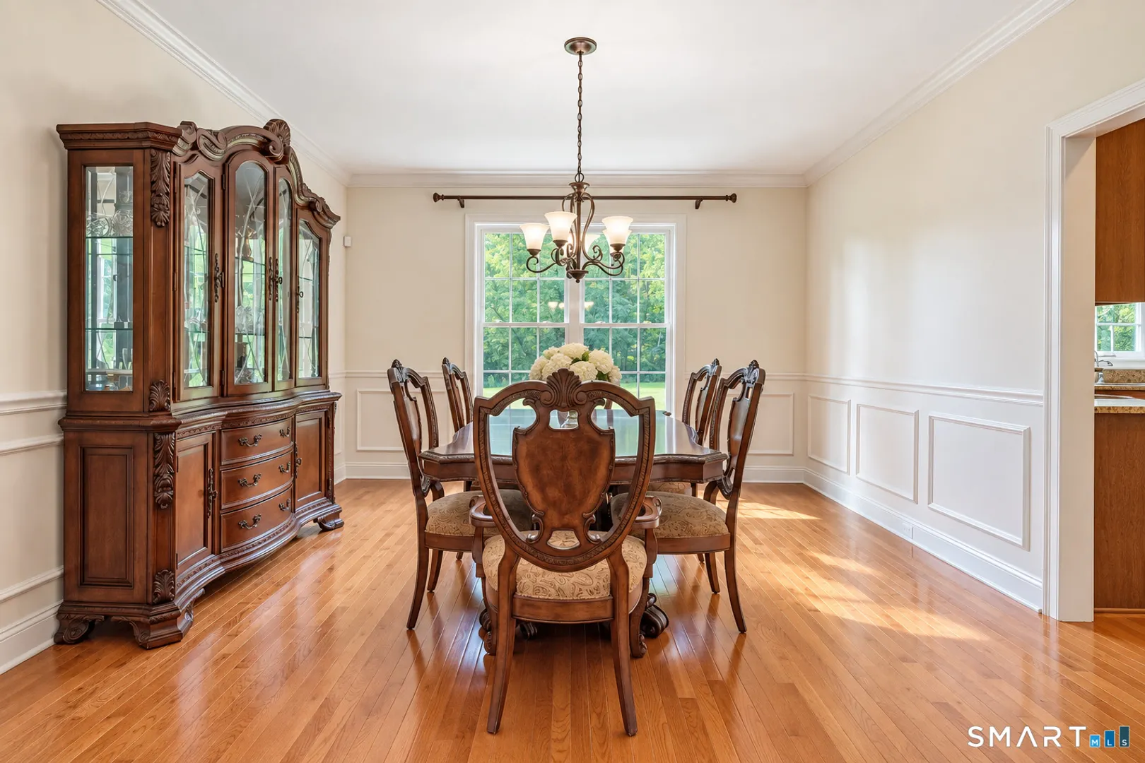 61 Lenox Road Photo 16
