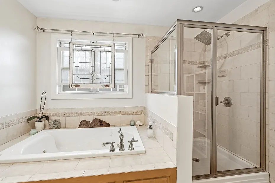 80 Third Avenue Photo 25