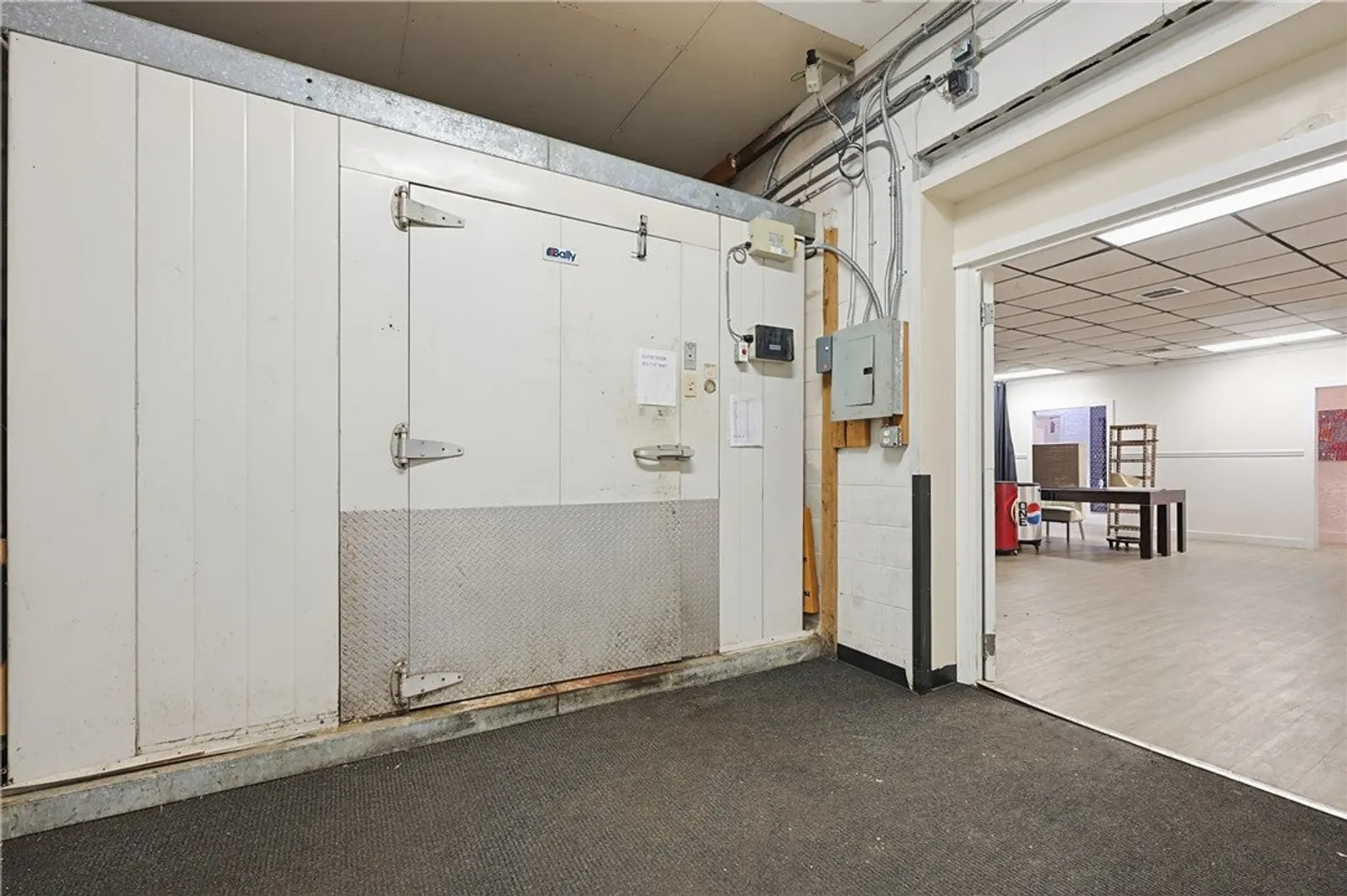 955 West Shore Road Photo 26