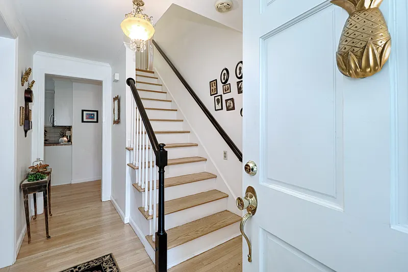 175 Fairmount Terrace Photo 3