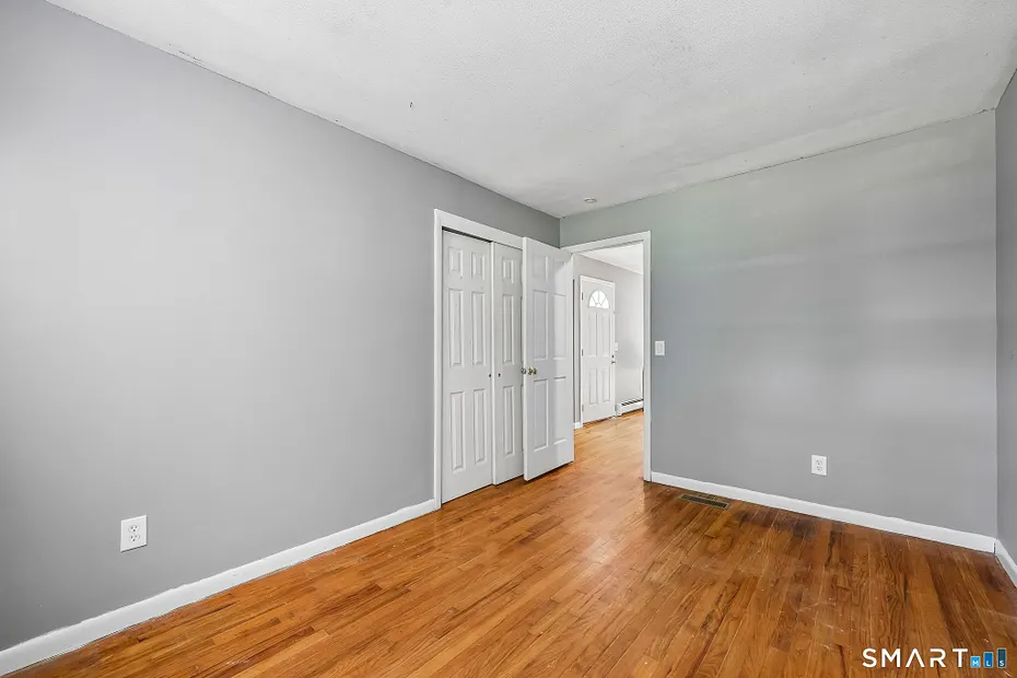 144 Woodland Drive Photo 15