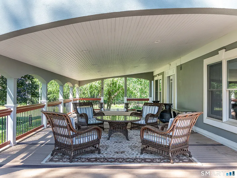 8 Sunrise Lane Photo 6