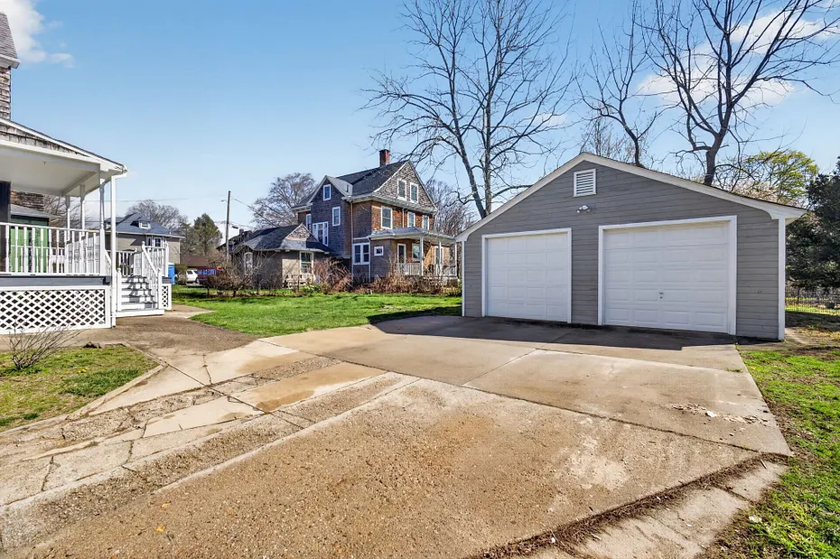 314 Ocean Avenue Photo 8