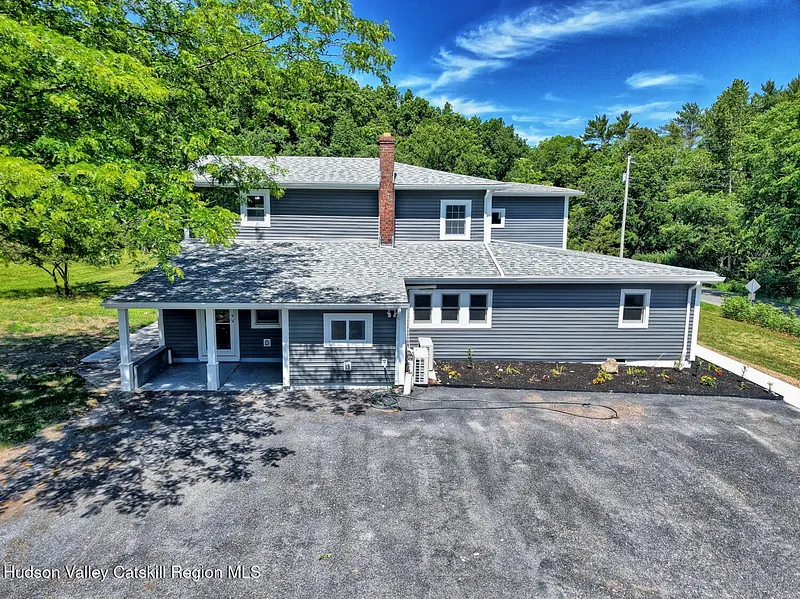 233 Edison Timmerman Road Photo 2