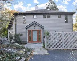 42 Ravensdale Road