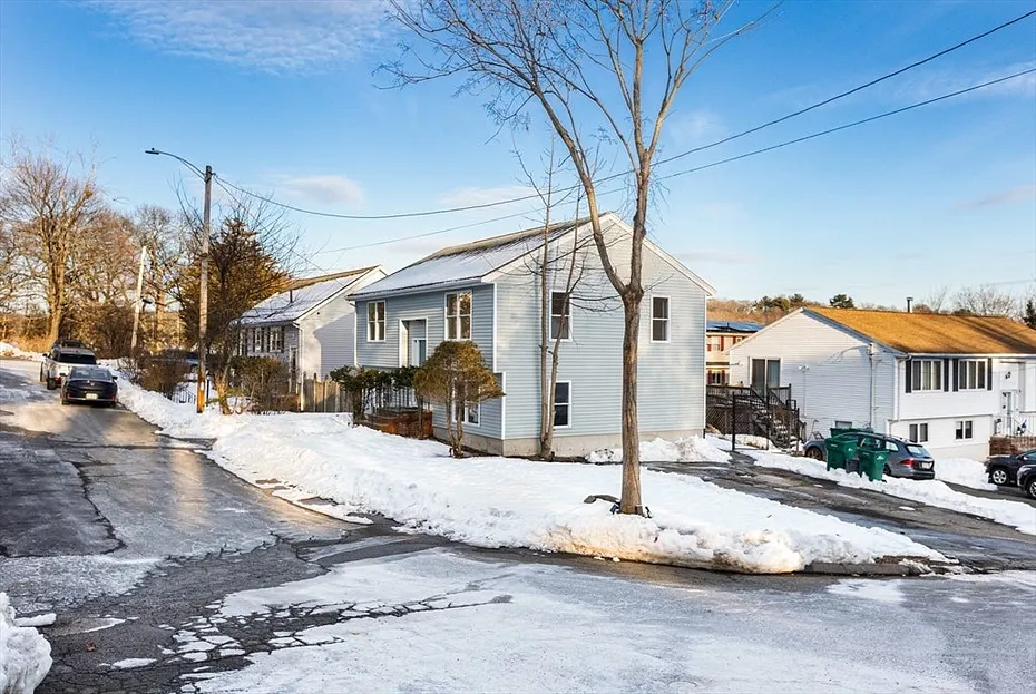 51 Belmont Ave Photo 20