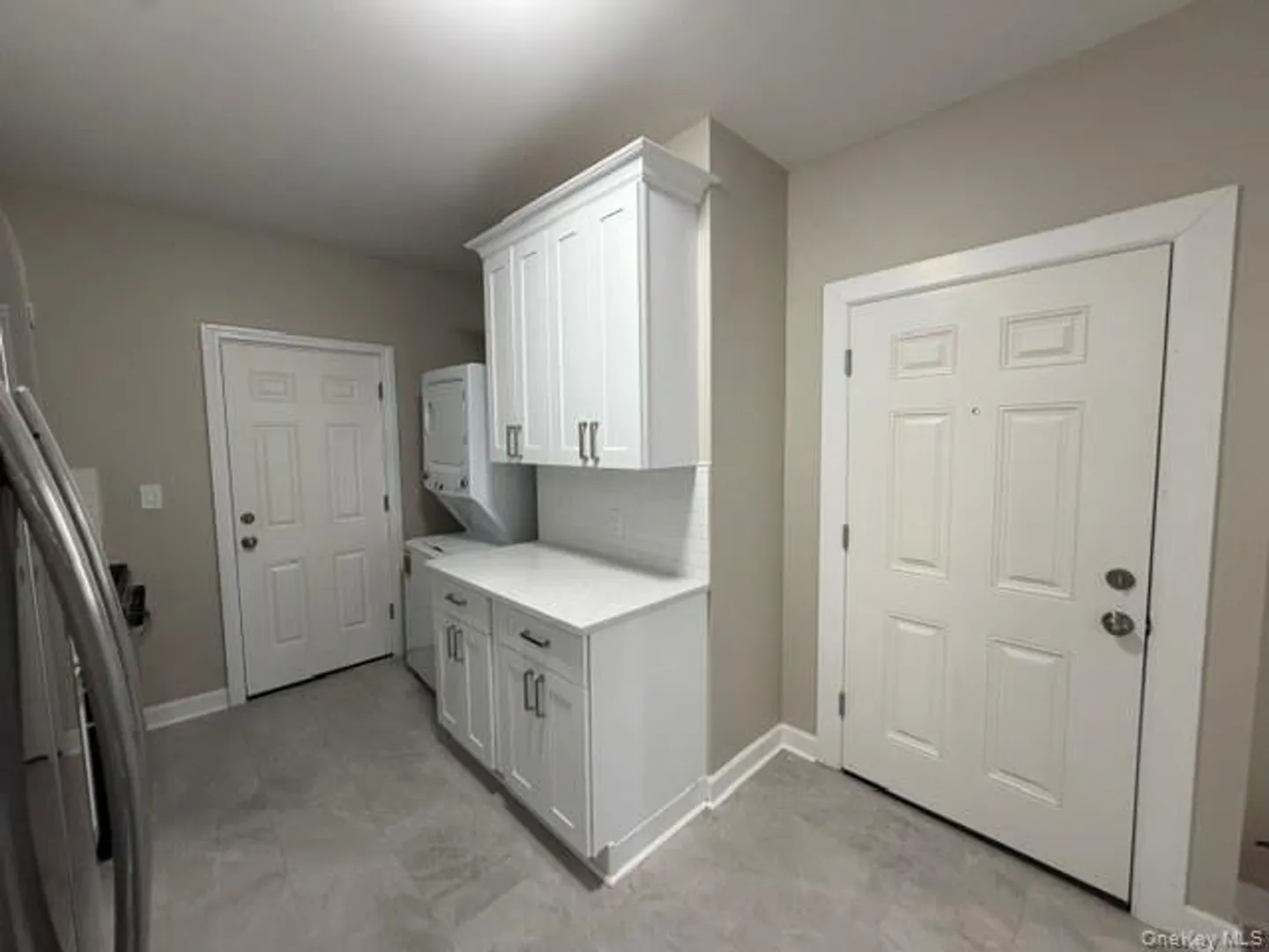 667 Morris Park Avenue Photo 3