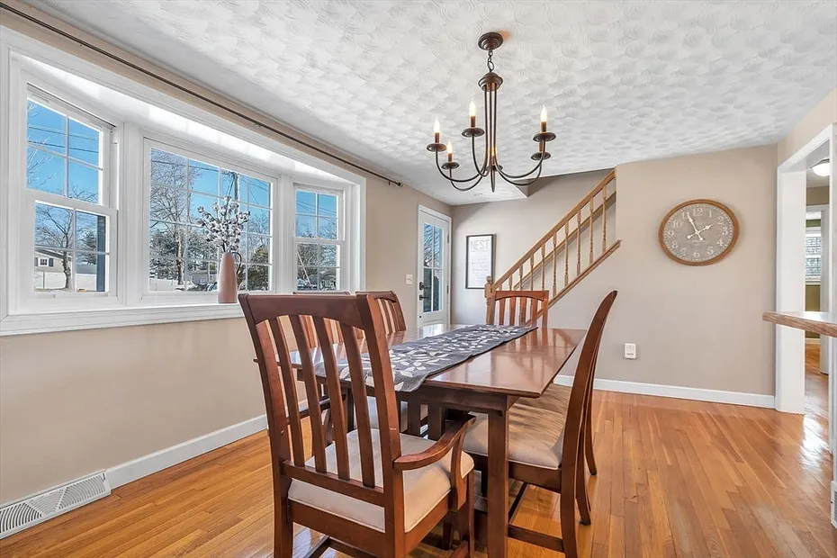 45 Kent Dr Photo 2