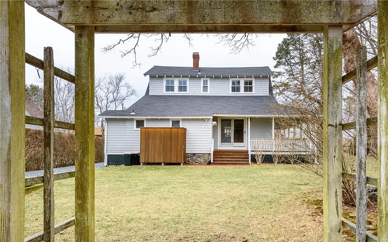59 Mount Hope Avenue Photo 6
