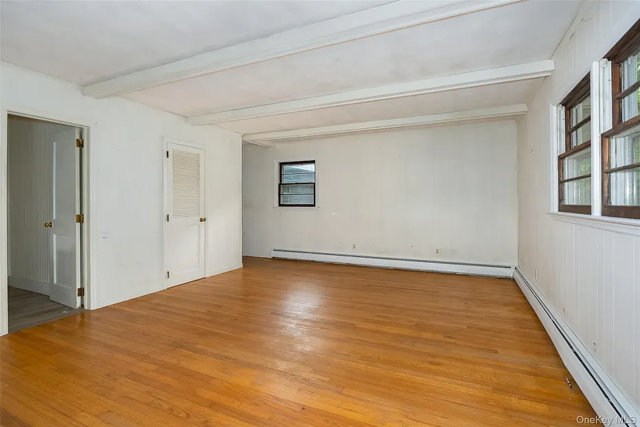 166 Vassar Road Photo 10