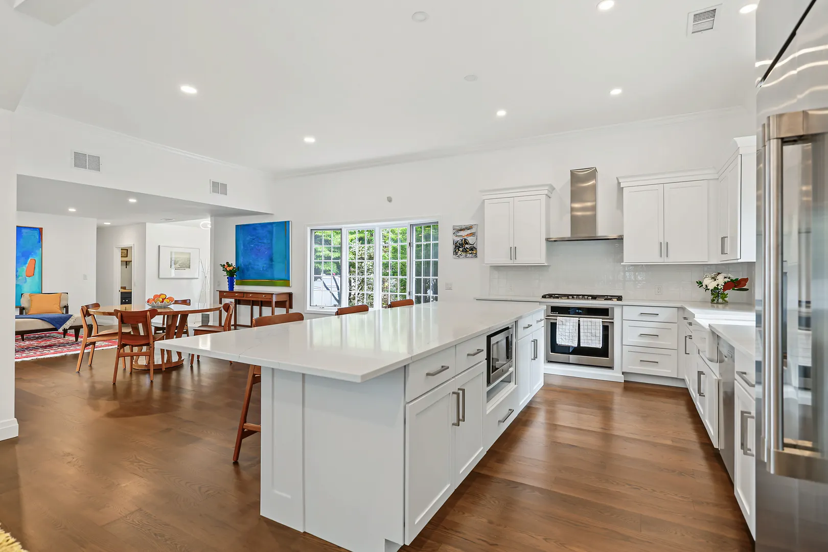 2 Evergreen Avenue Photo 6