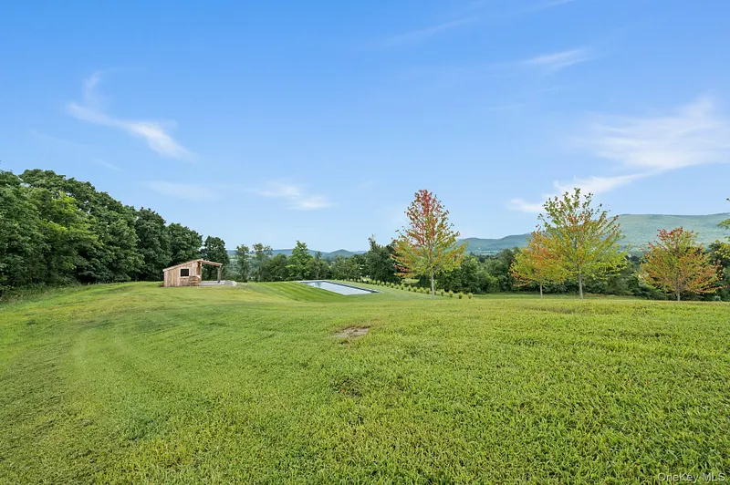 1105 East Ancram Road Photo 15