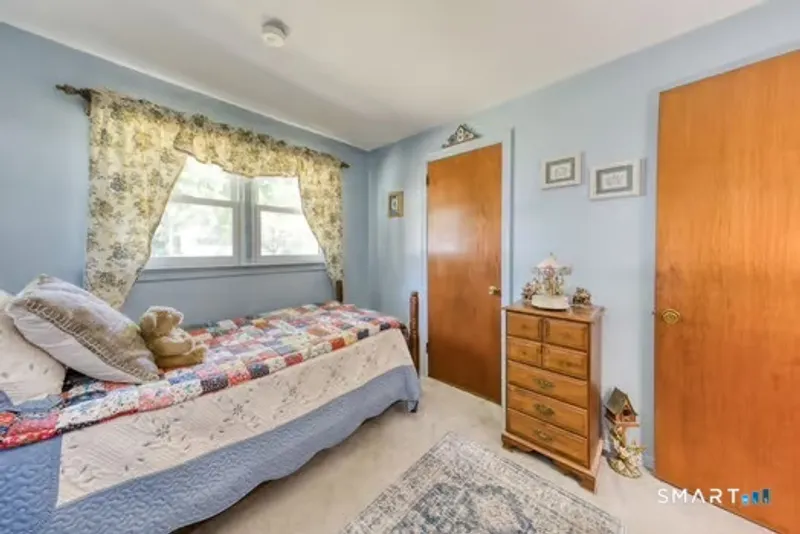 38 Kenwood Drive Photo 21