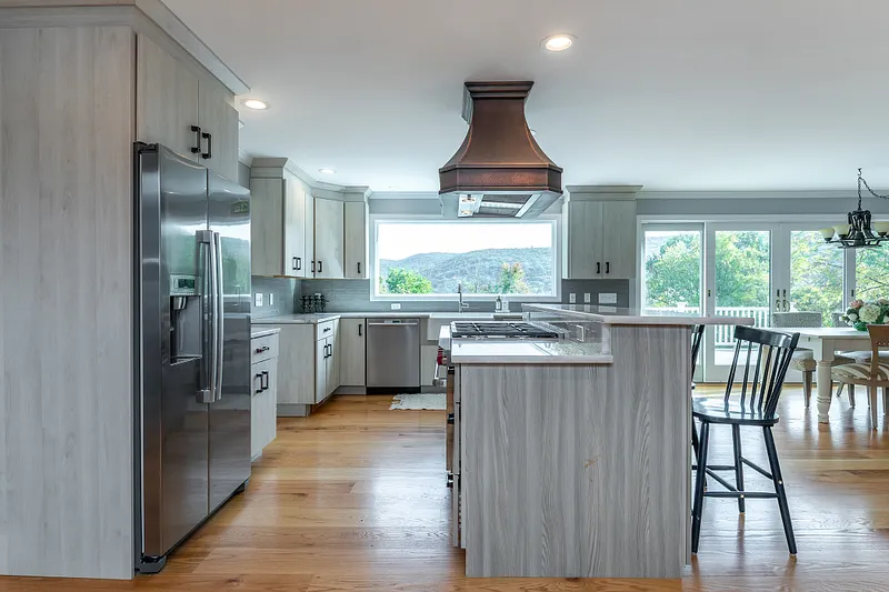 168 Cobble Road Photo 6