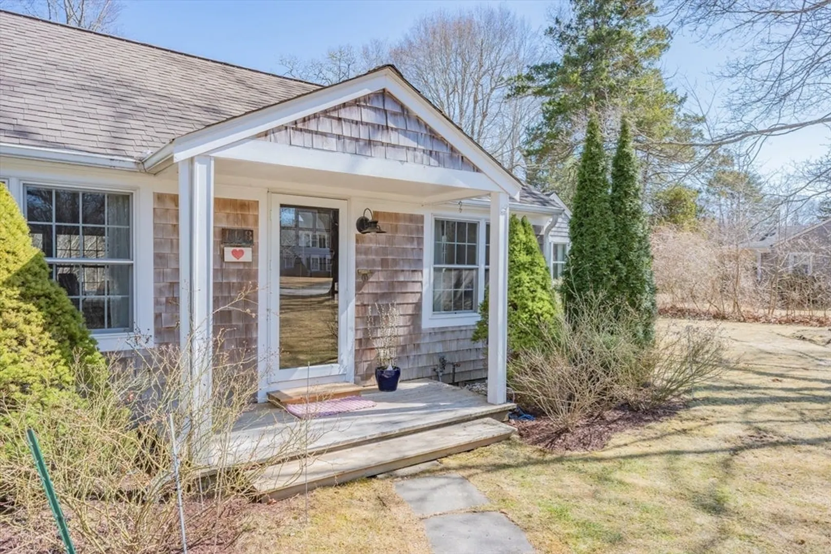 108 Main St Photo 34