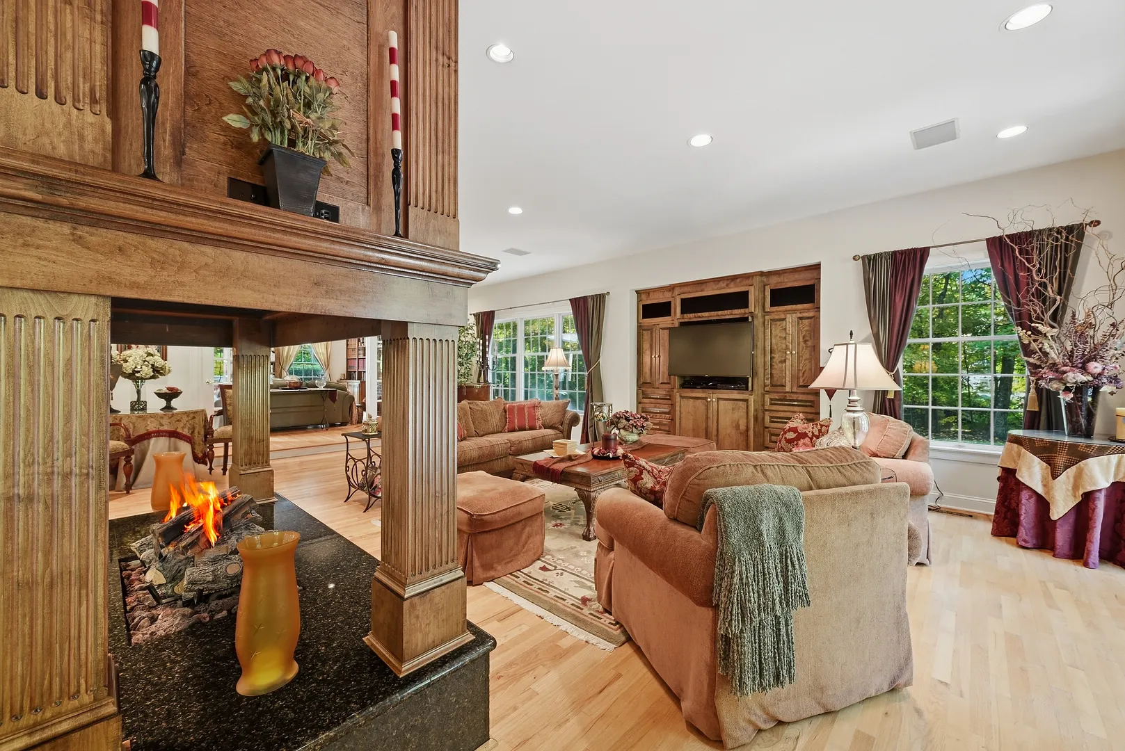 10 Taunton Hill Road Photo 6