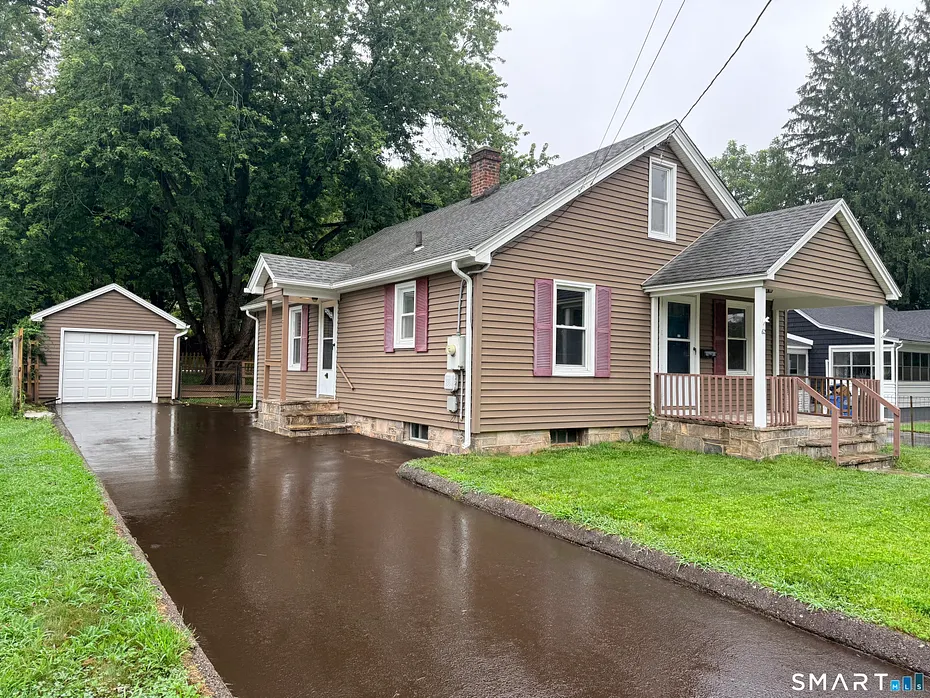 62 Mowry Avenue Photo 2