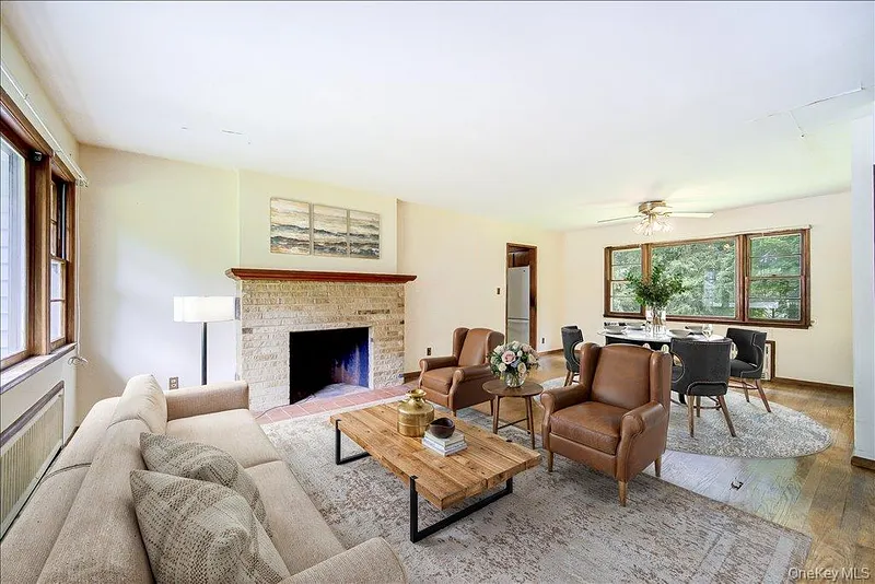 15 Nightingale Road Photo 4