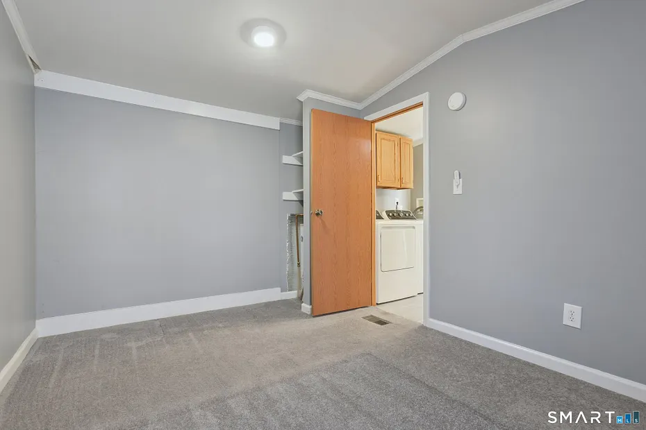 5 Cook Terrace Photo 18
