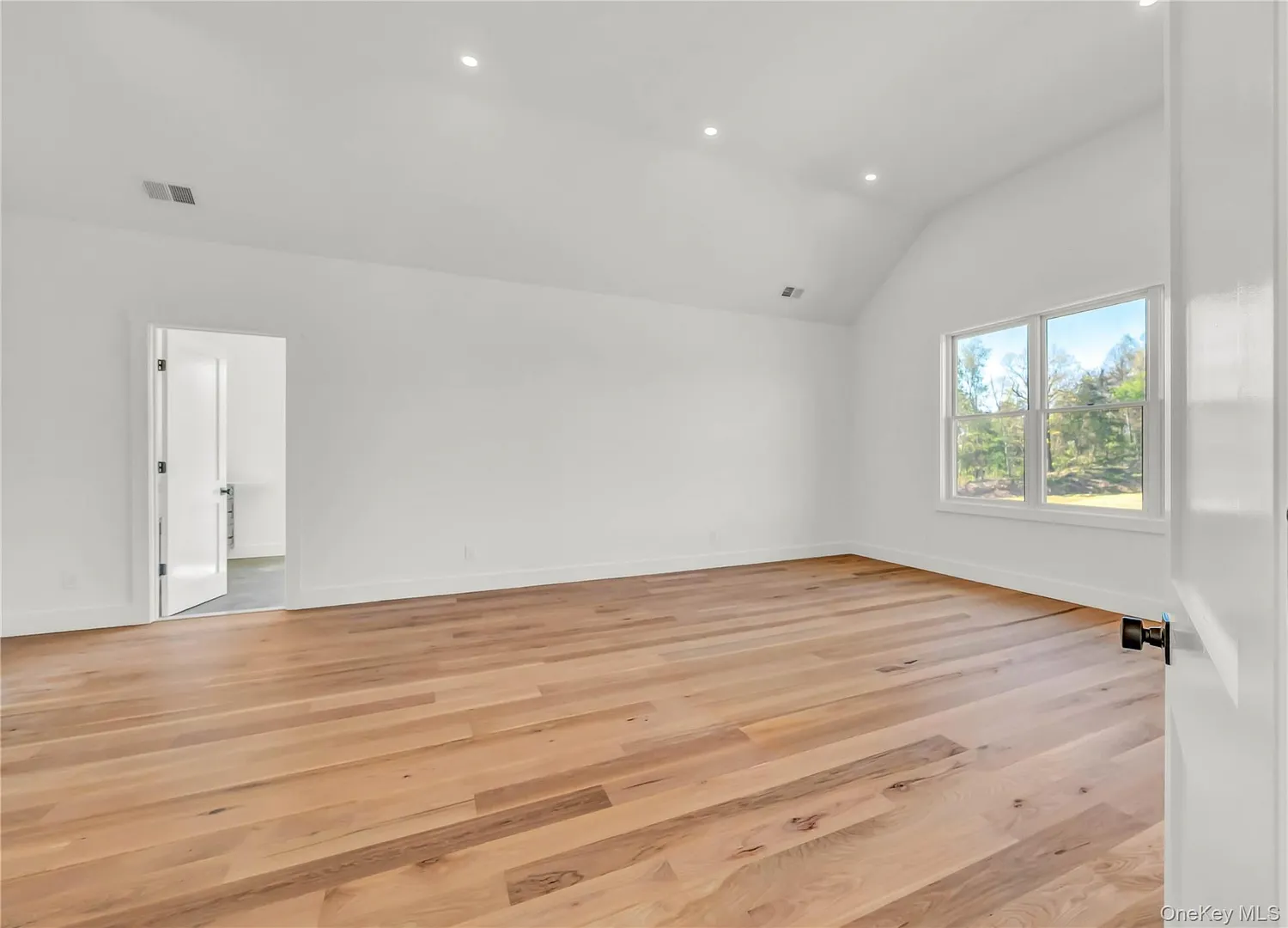 71 Abu Mousa Drive Photo 23