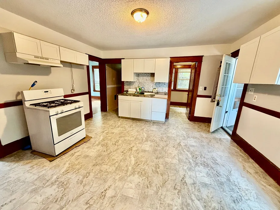 161 Hampden St  #2 Photo 3