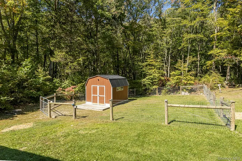 36 Appaloosa Lane Photo 36