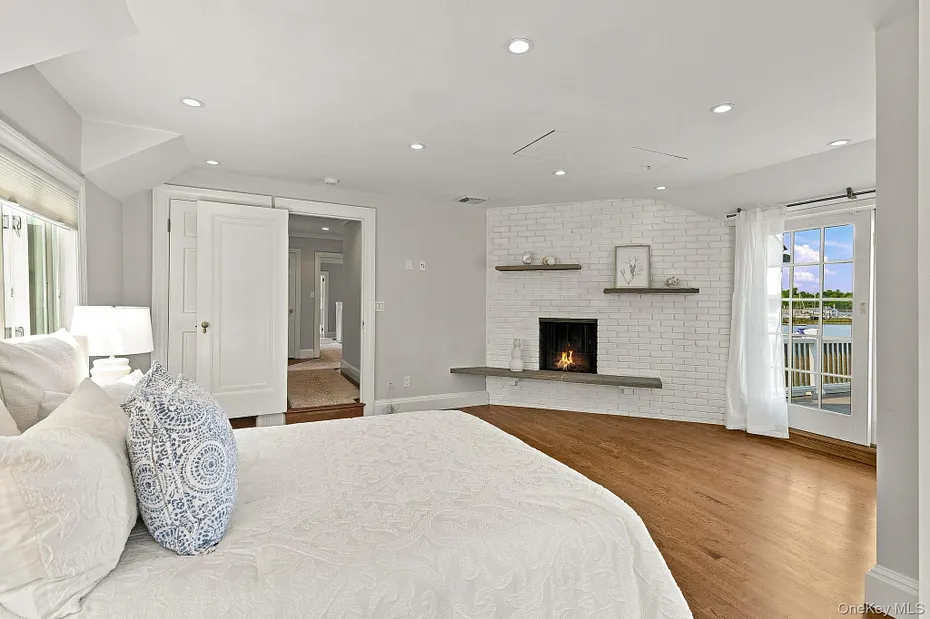 522 The Parkway Photo 28