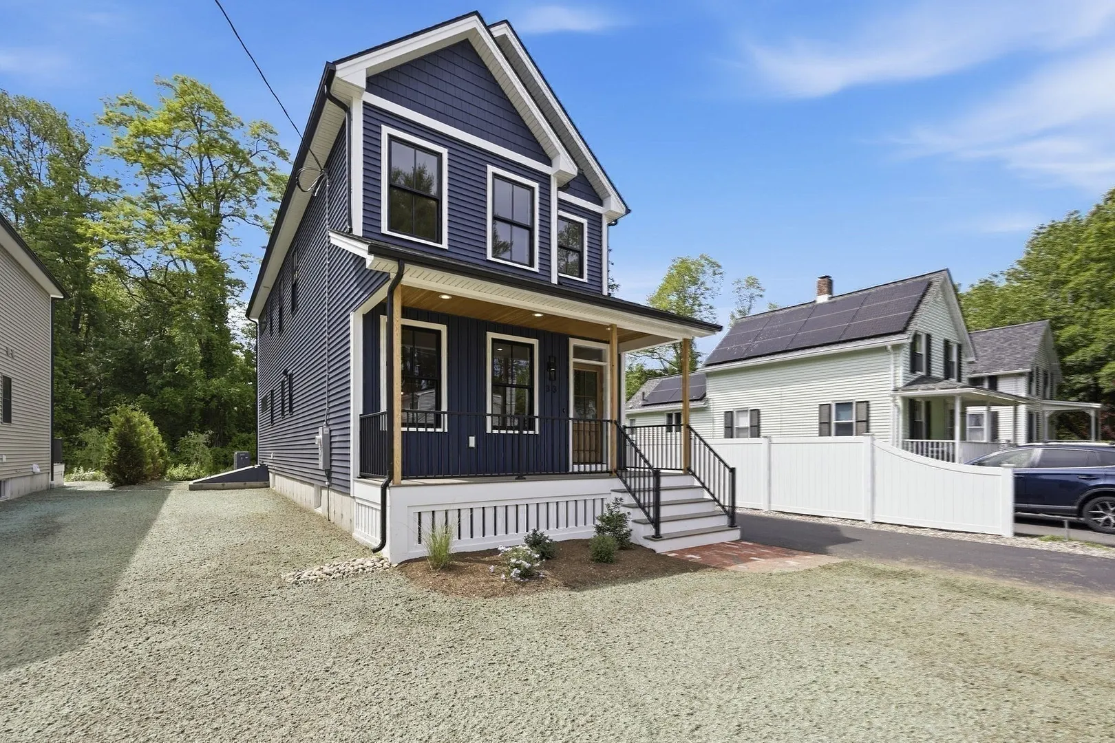 33 Landy Ave Photo 4