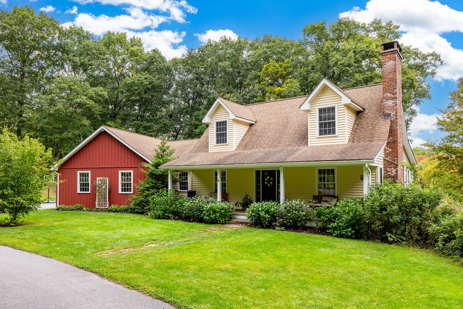 212 Looking Glass Hill Road Photo 1