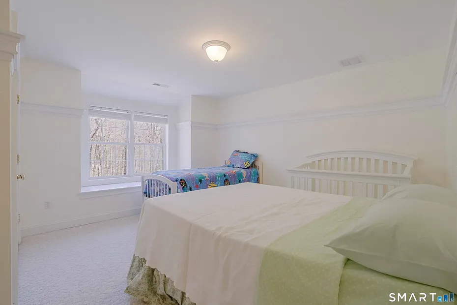 380 Southbury Road Photo 17