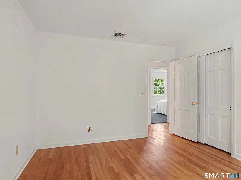 48 Chestnut Hill Lane Photo 26