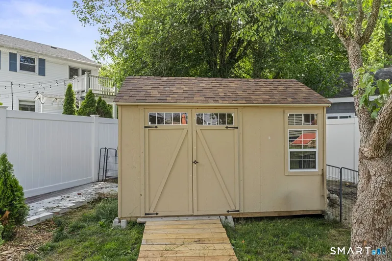37 Cedar Crest Place Photo 16