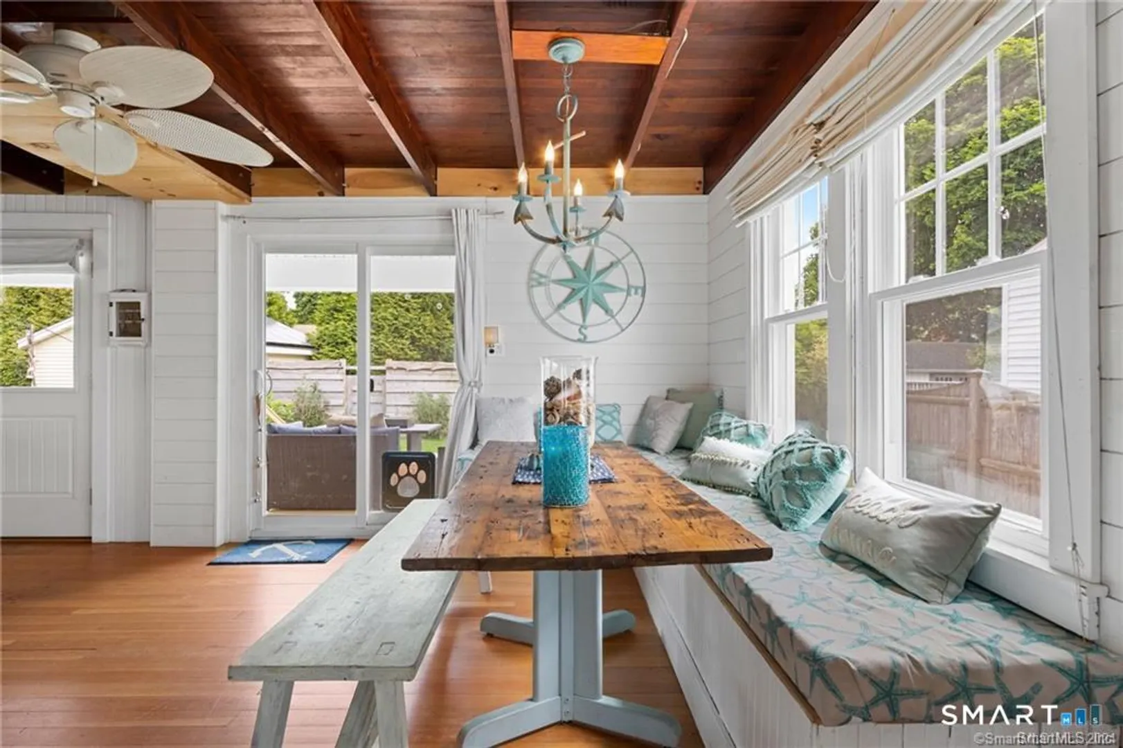 36 White Sands Beach Road Photo 9