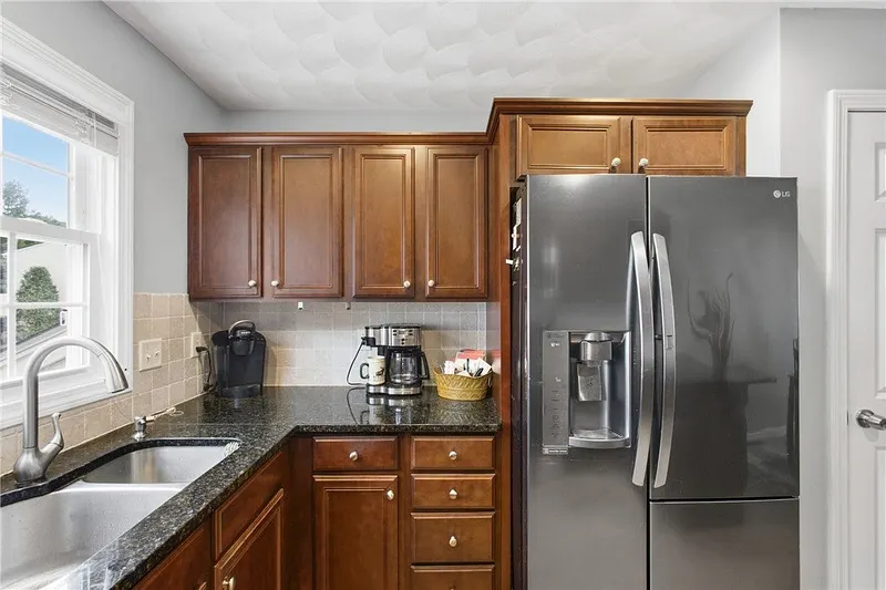 68 Red Brook Lane Photo 4