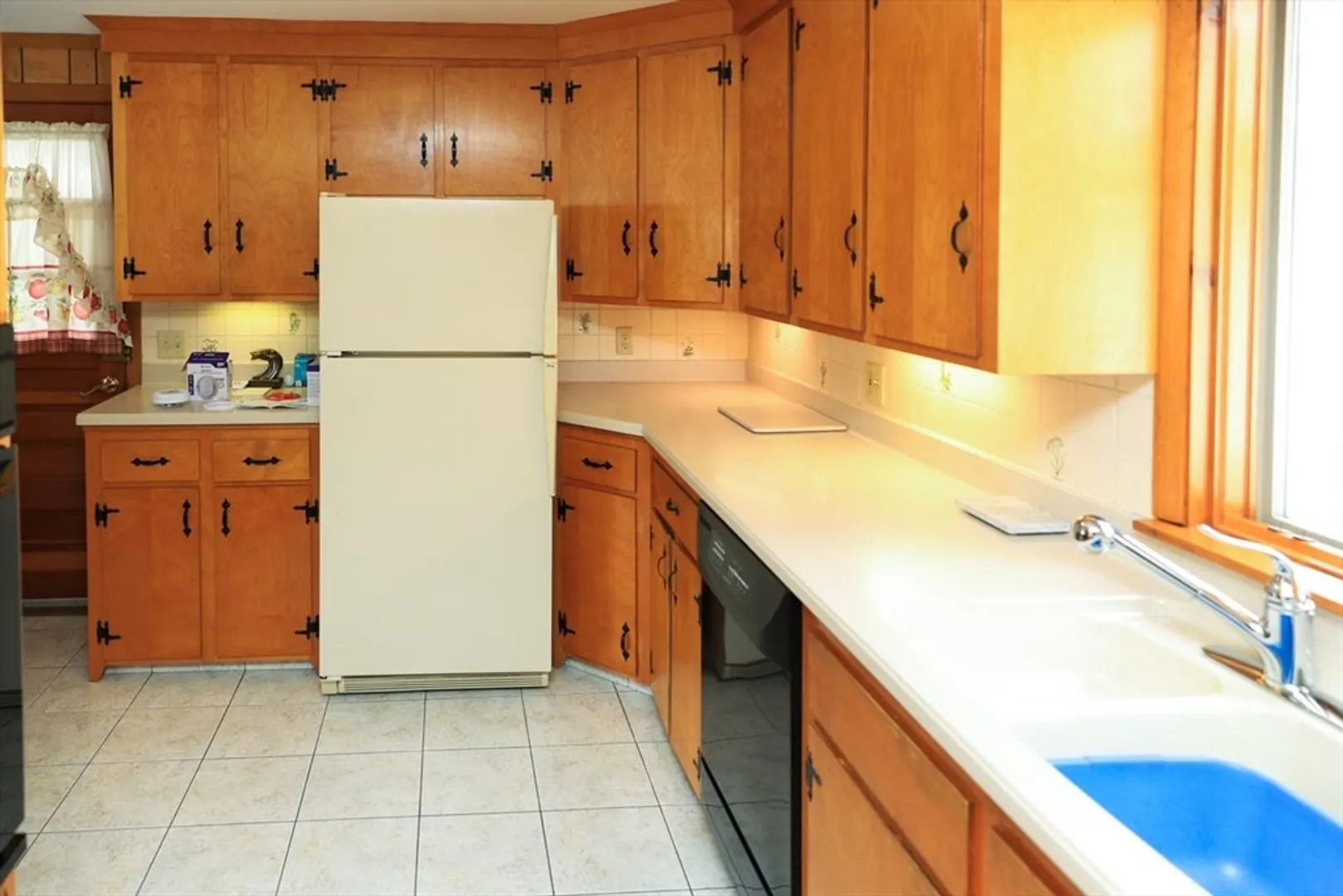 2590 Providence Road Photo 10