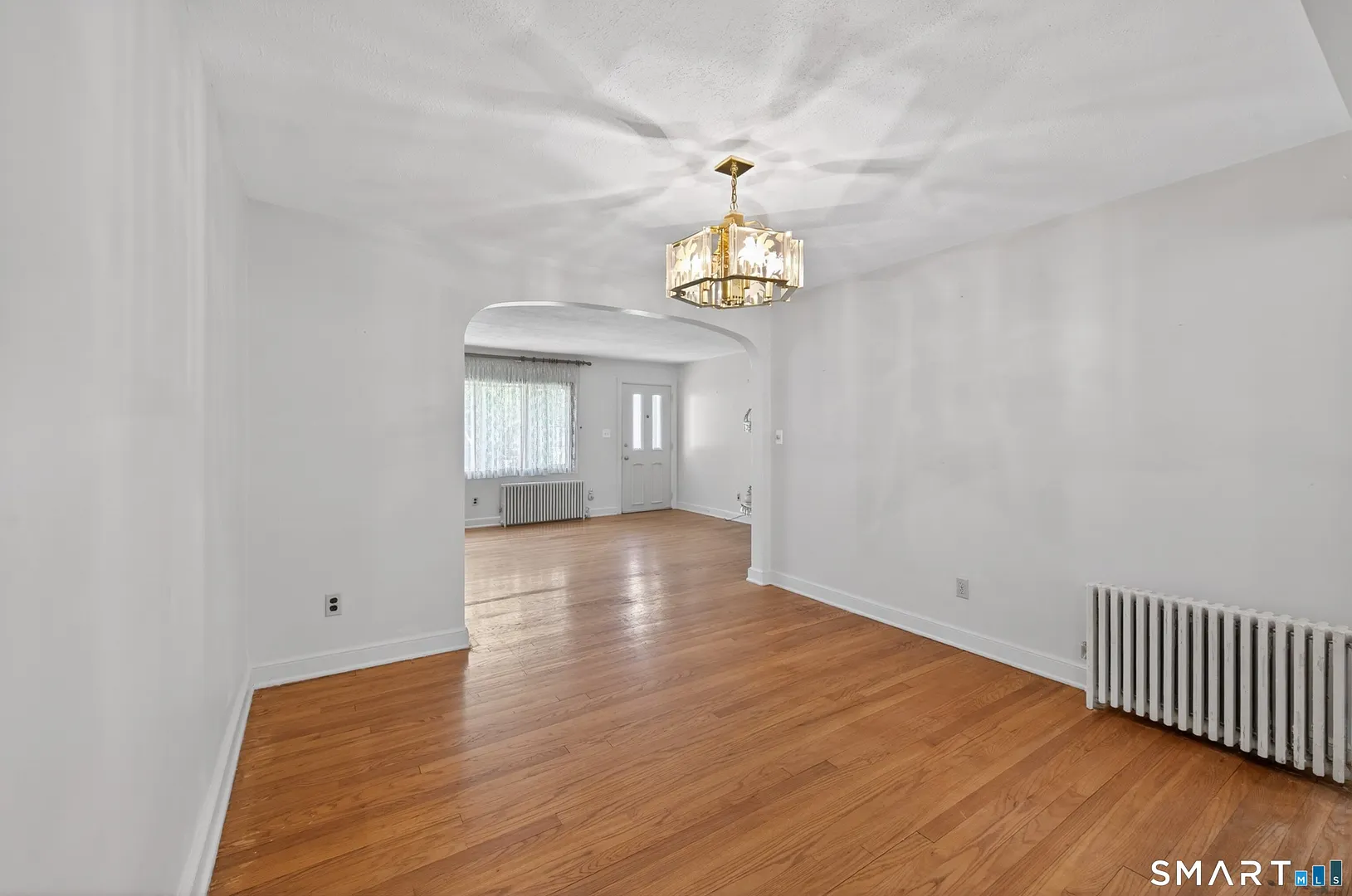 60 Gilbert Avenue Photo 13